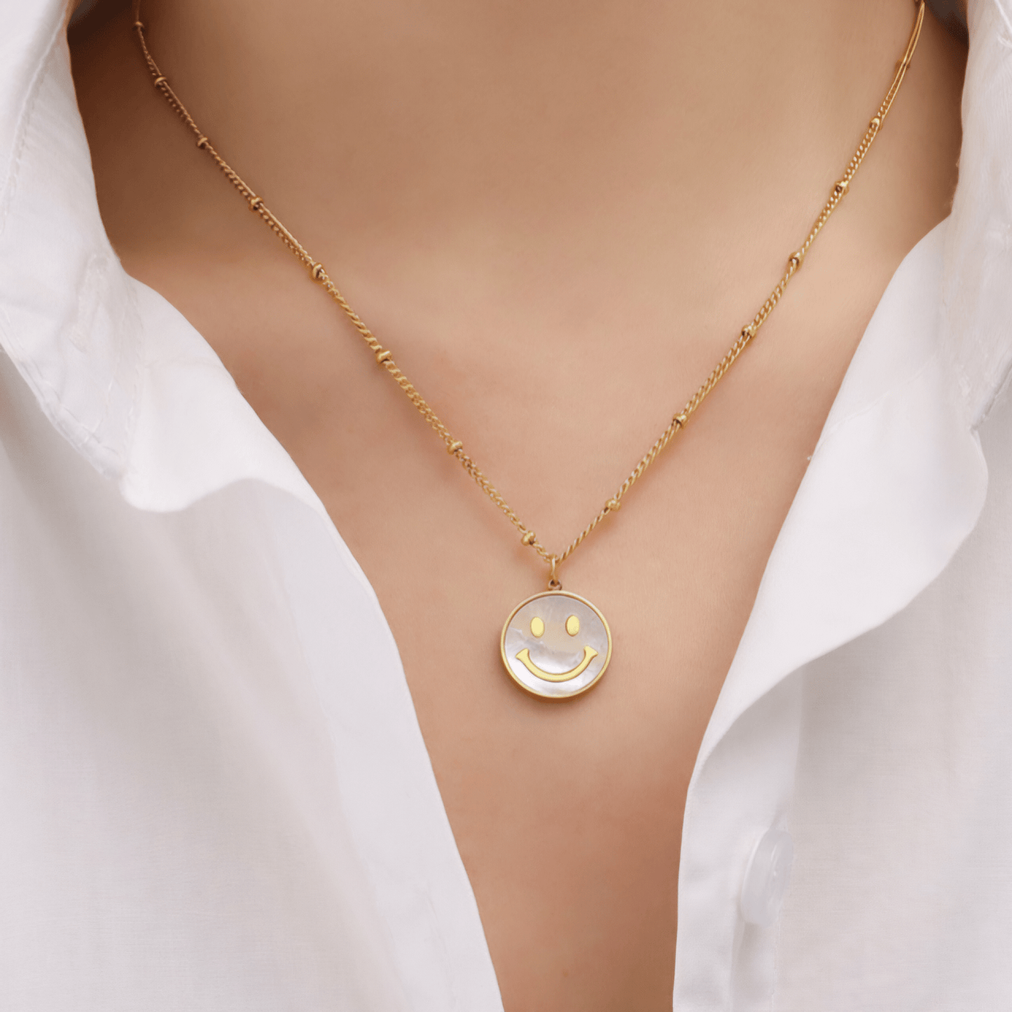 Happy necklace
