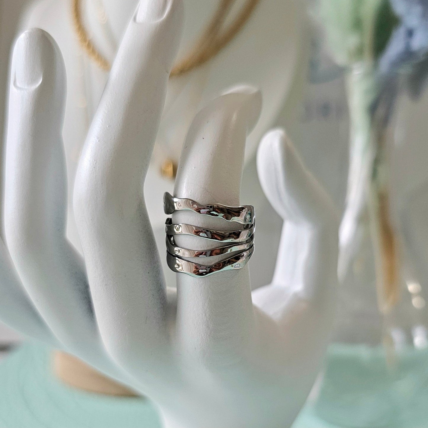 Ring waves