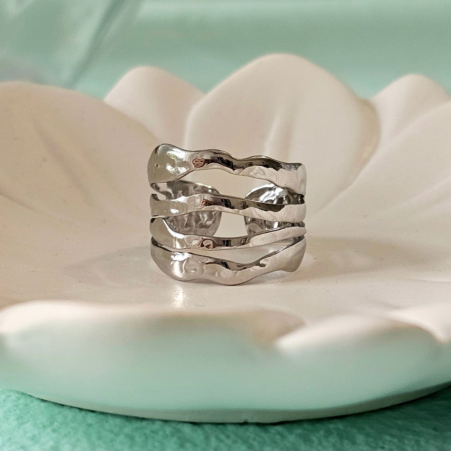 Ring waves