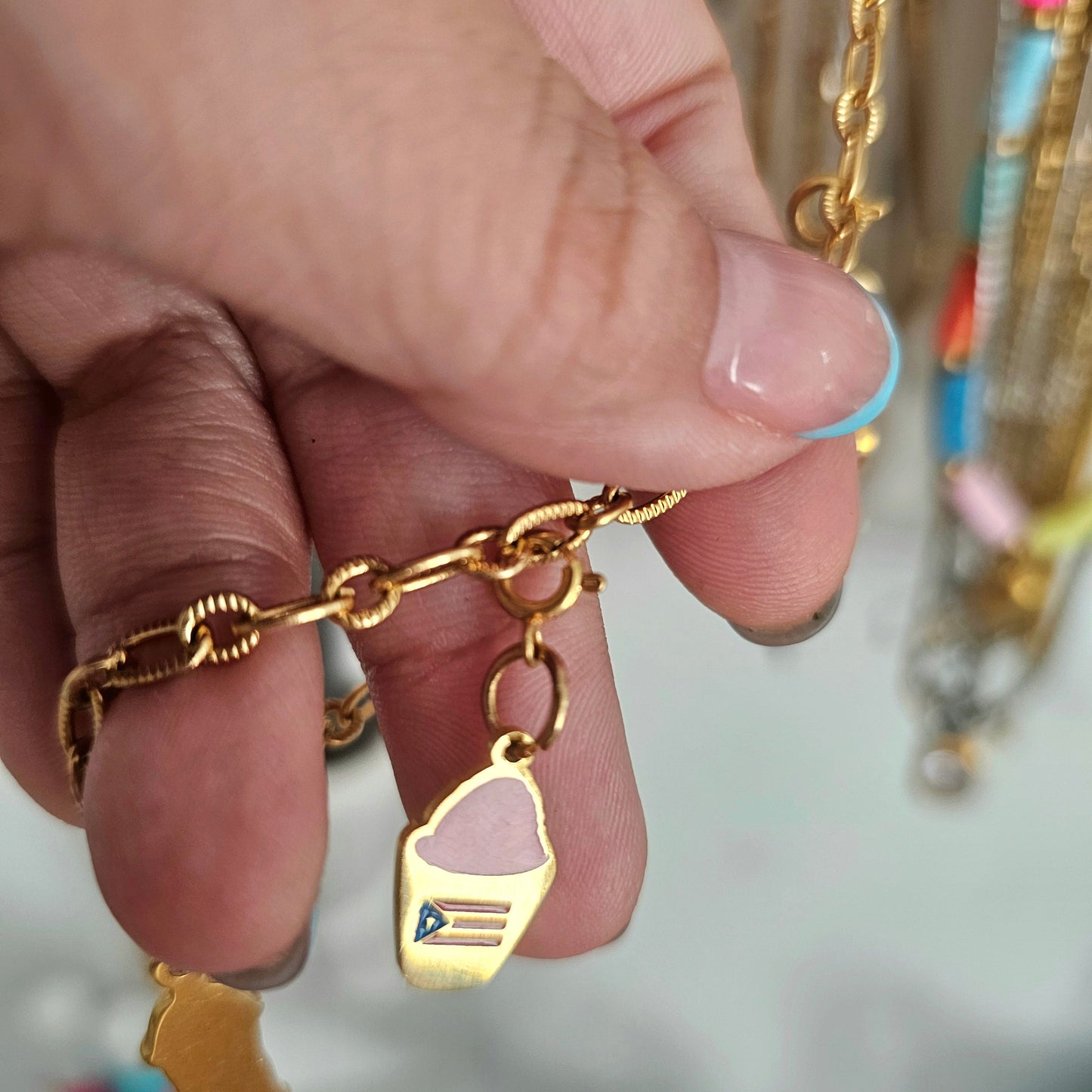 Recuerdos de mi Isla necklace