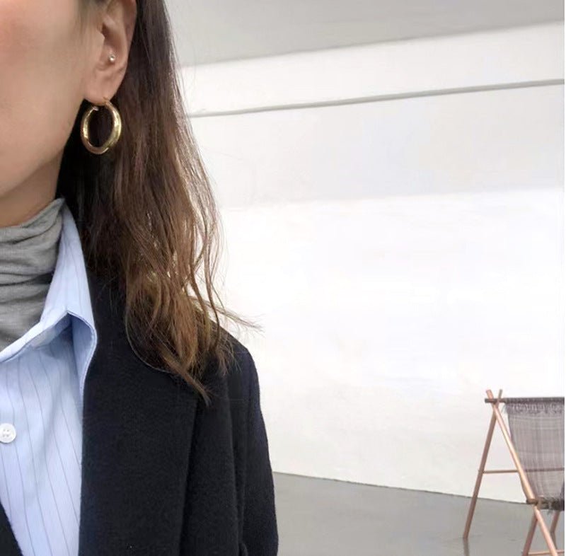 Sandra hoops earrings