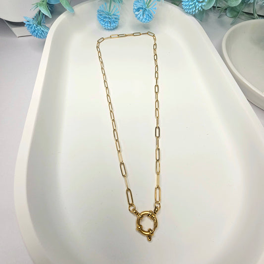 Simple chain necklace