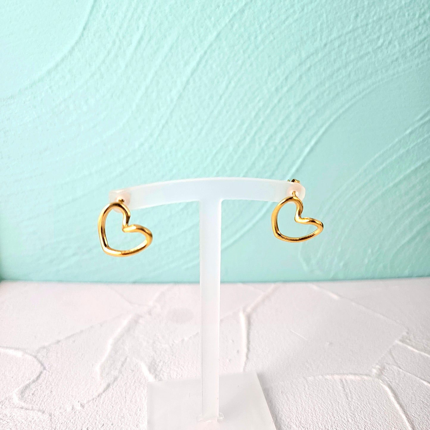 Simple heart golden earrings