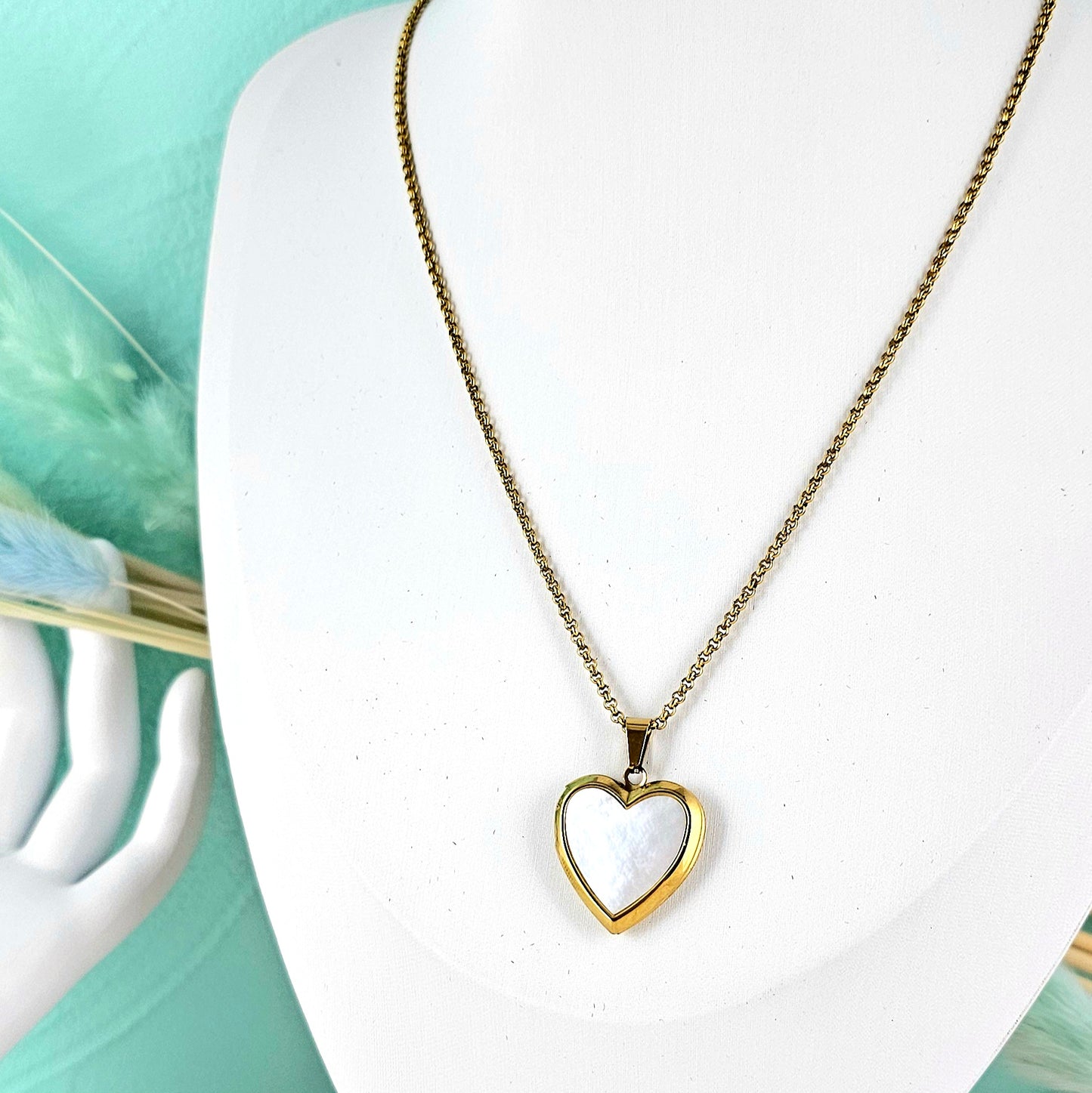 Heart locket necklace