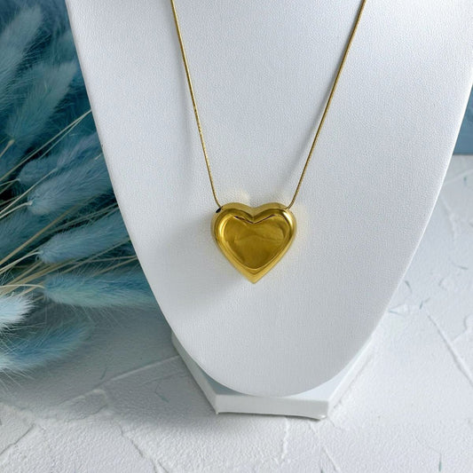 Chunky heart necklace