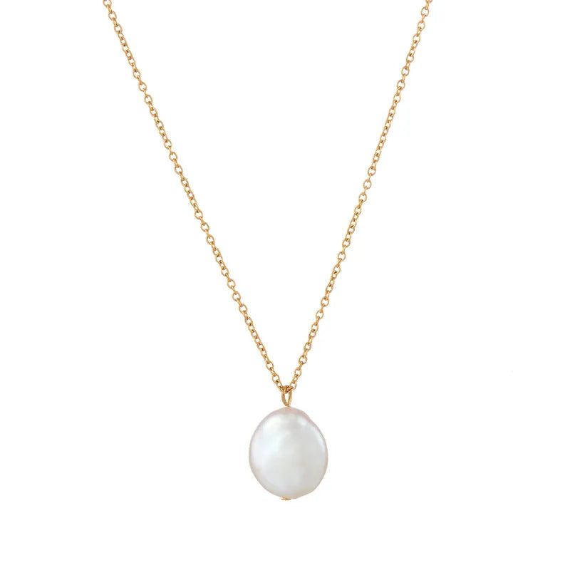 Pearl pendant necklace