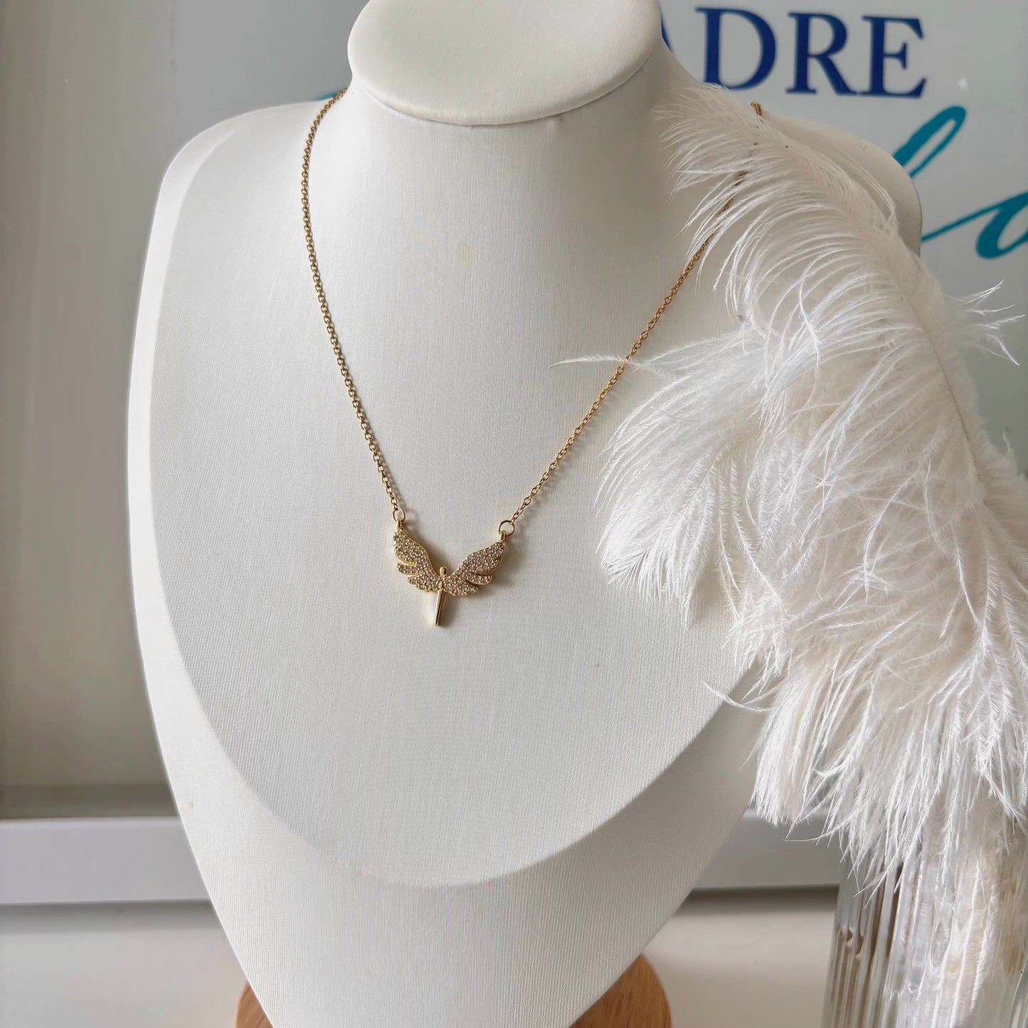 Alas necklace