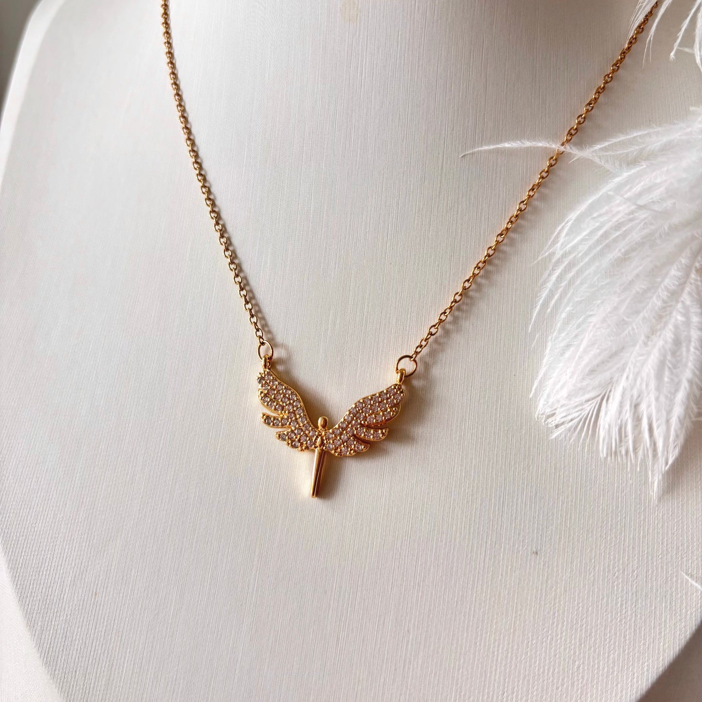 Alas necklace