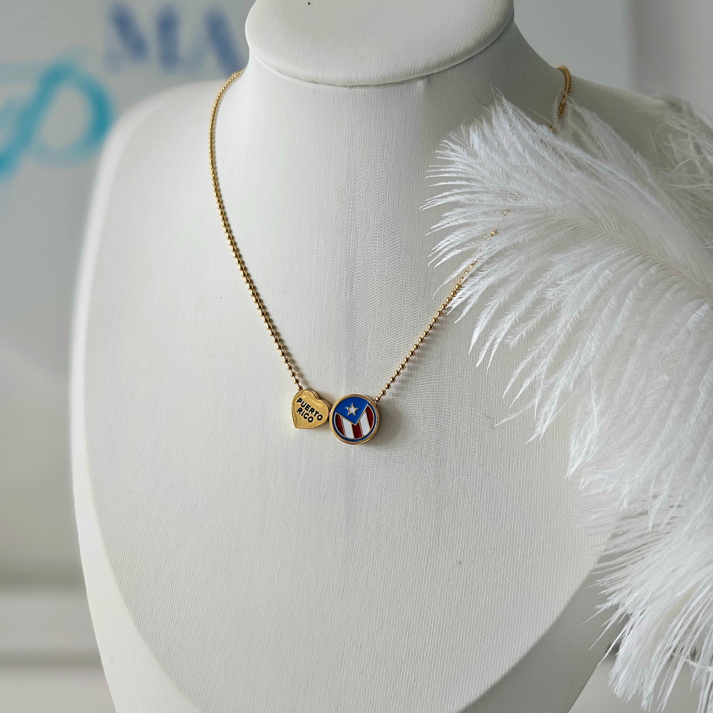 Bandera PR necklace