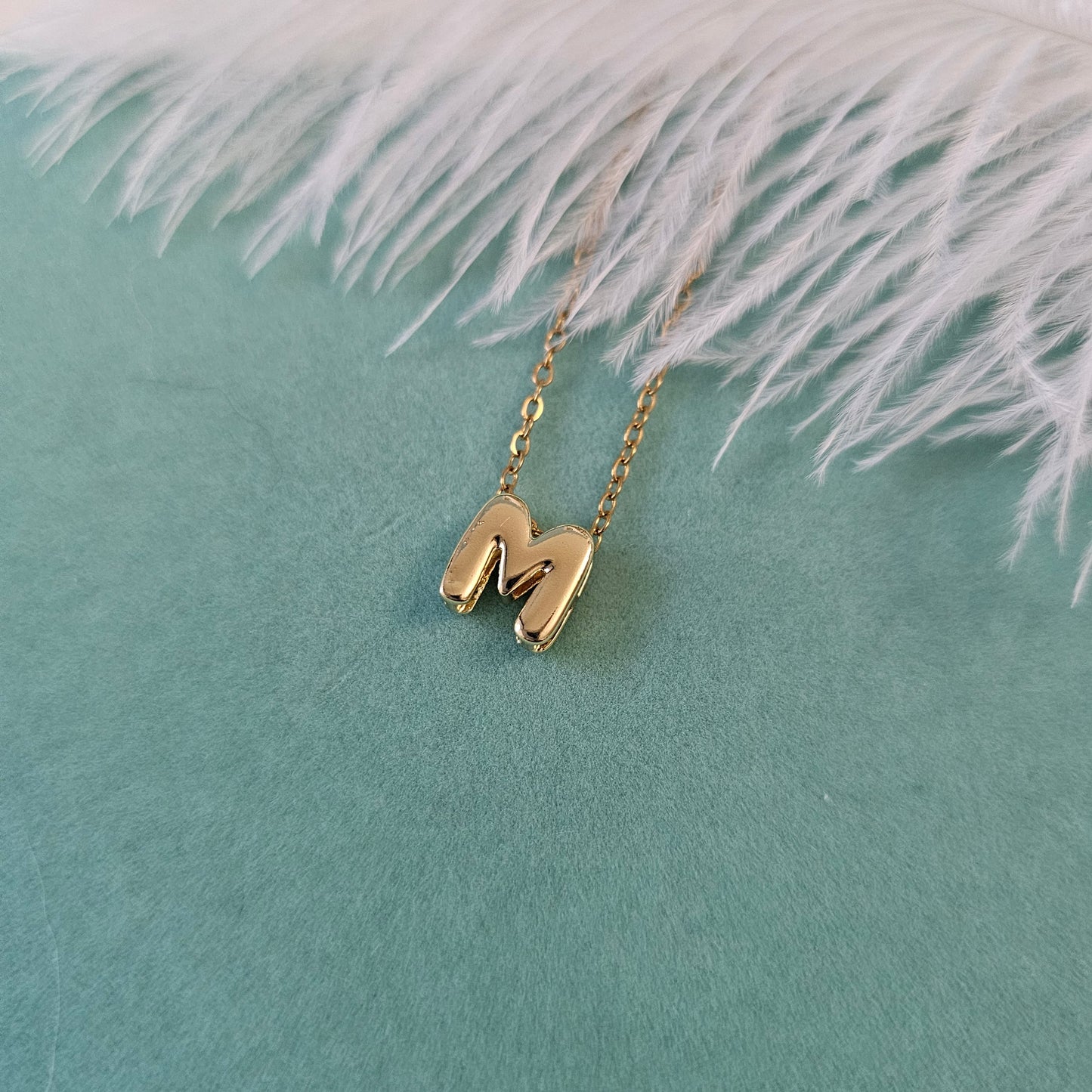 Cadenas iniciales A, B, G, I, N, M