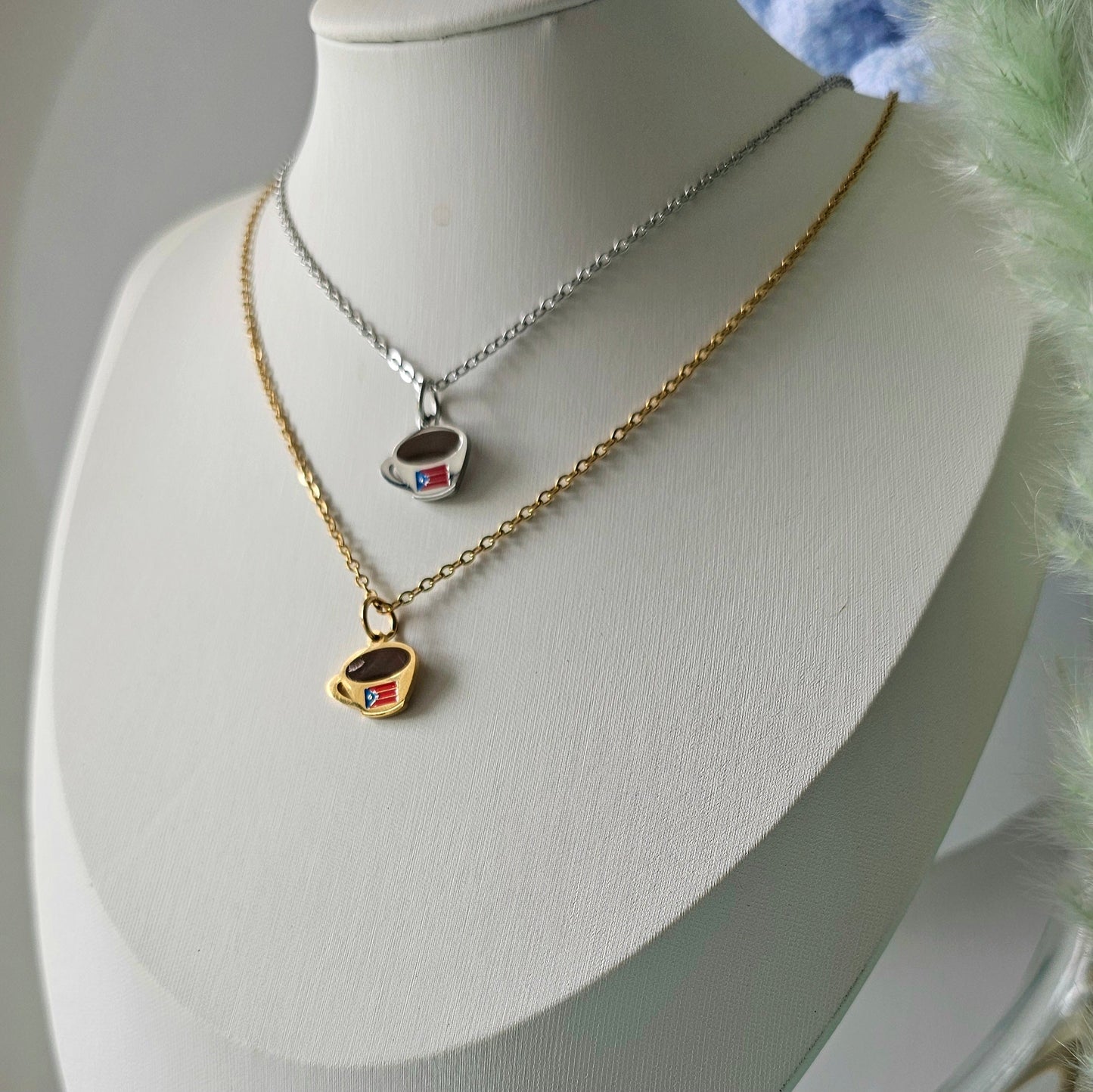 Cafecito boricua necklace