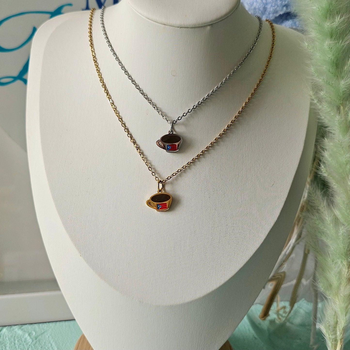 Cafecito boricua necklace