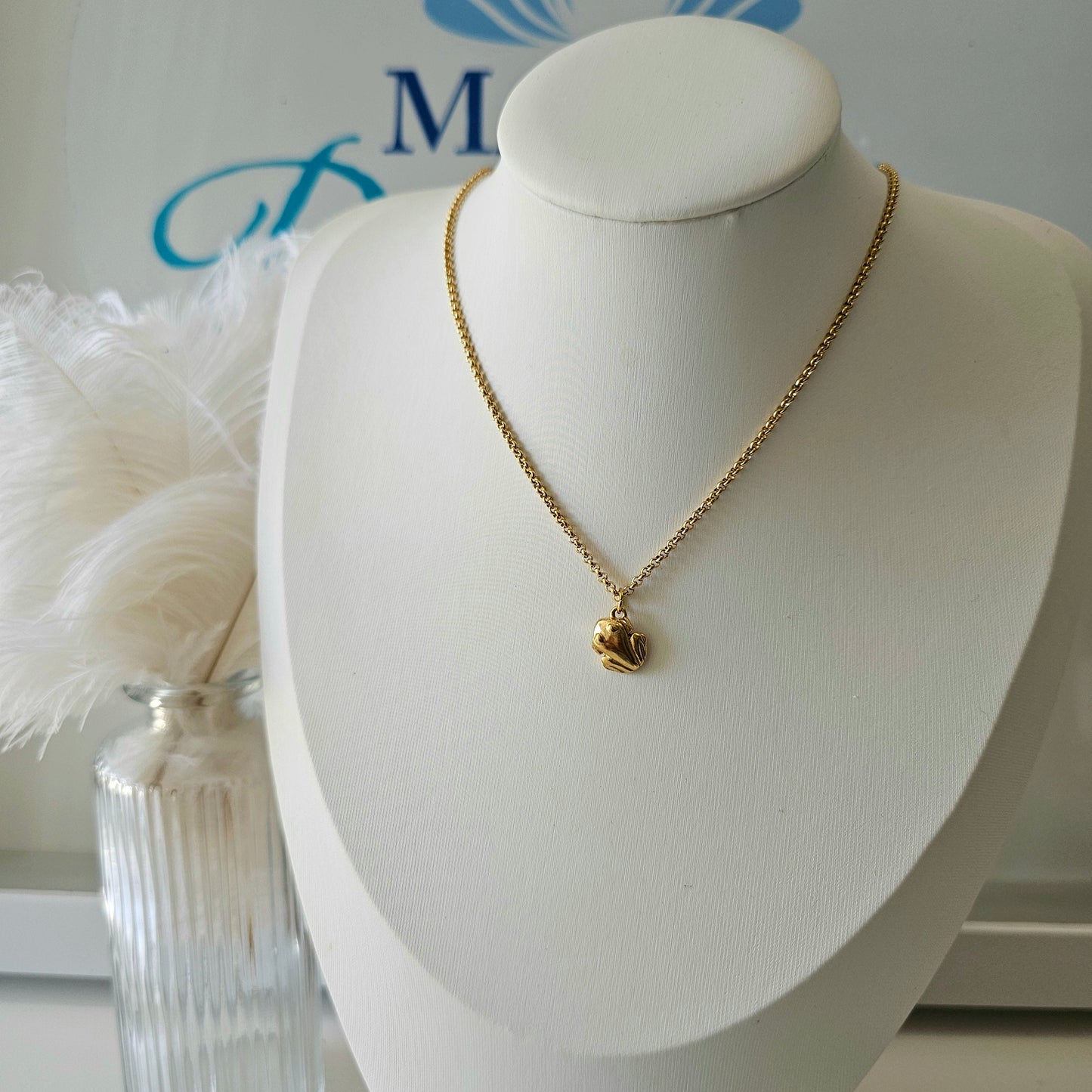 Coqui necklace