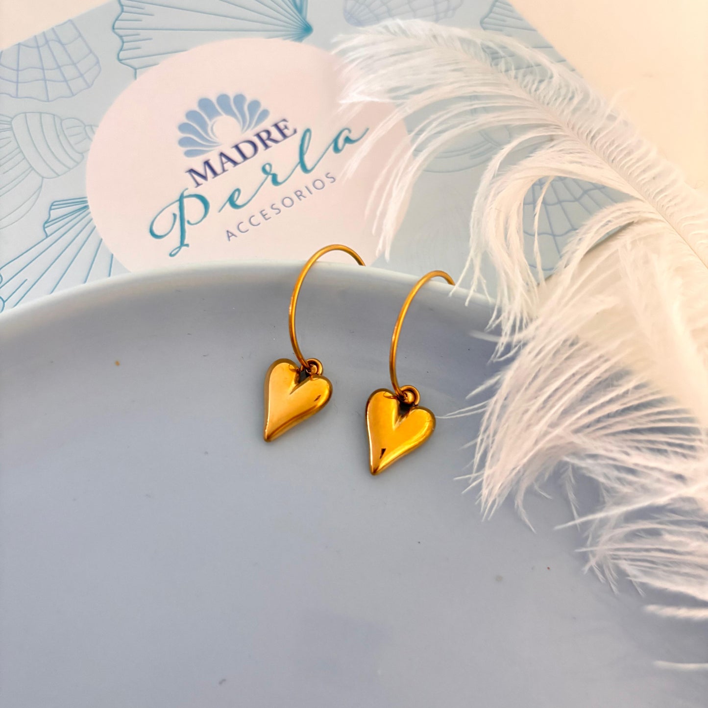 Drop heart earrings
