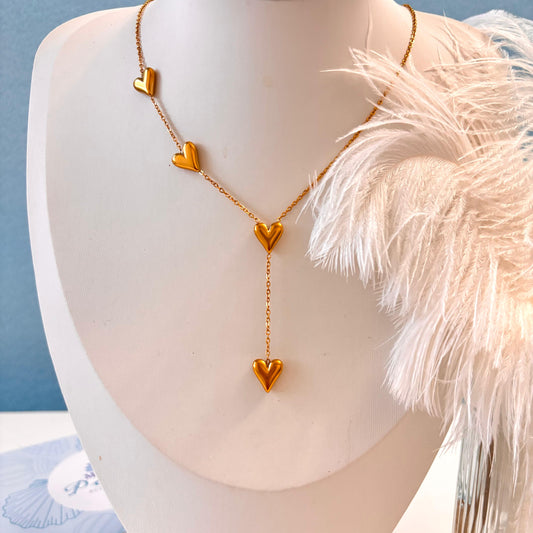 Drop heart necklace