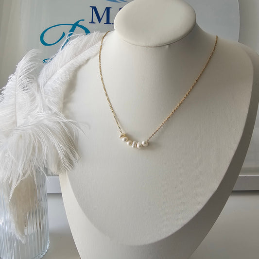 Karla pearl necklace