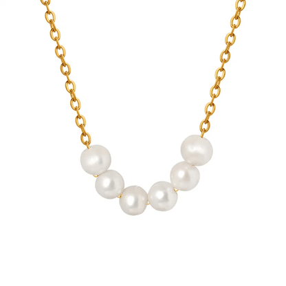 Karla pearl necklace