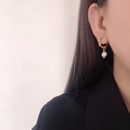 Marta pearl earrings