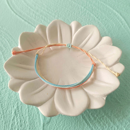 Pulseras de hilo encerado
