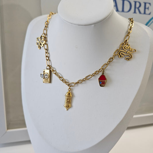 Recuerdos de mi Isla necklace