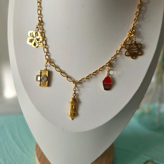 Recuerdos de mi Isla necklace