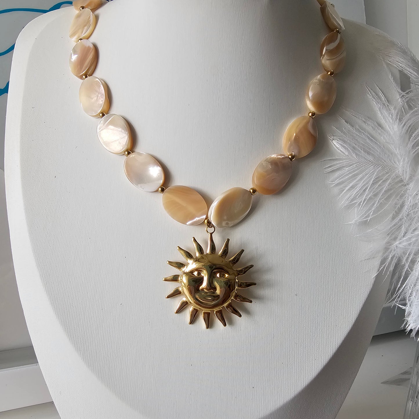 Solarena necklace