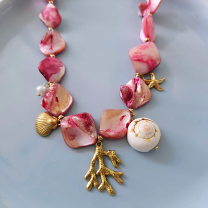 Madre Perla pink necklace