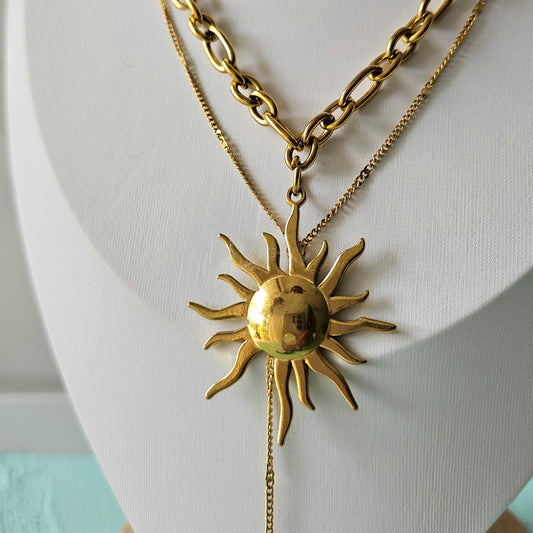 Solarena necklace