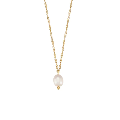 Simple pearl necklace