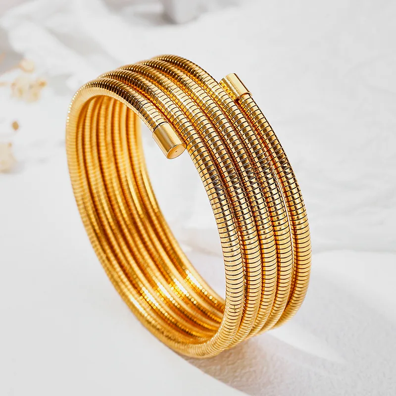 Spring bangle – Madre Perla