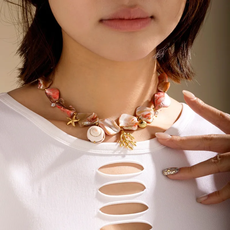 Madre Perla pink necklace