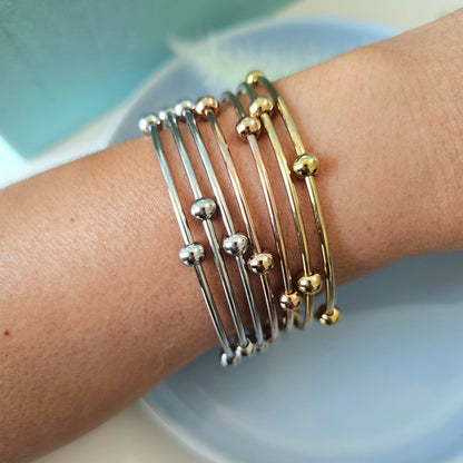Tricolor dots bangle set